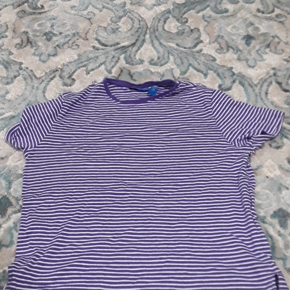 purple striped t-shirt